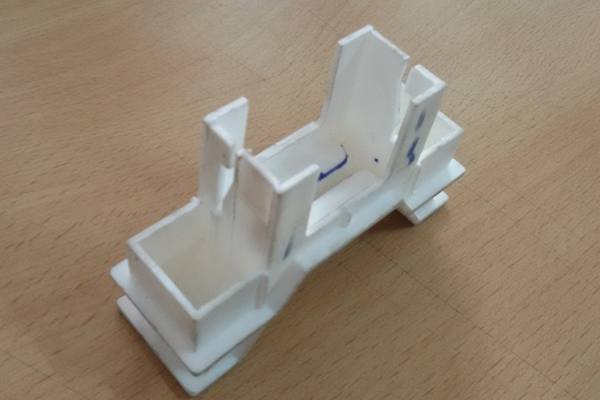 PLASTIC POLYMERINJECTION